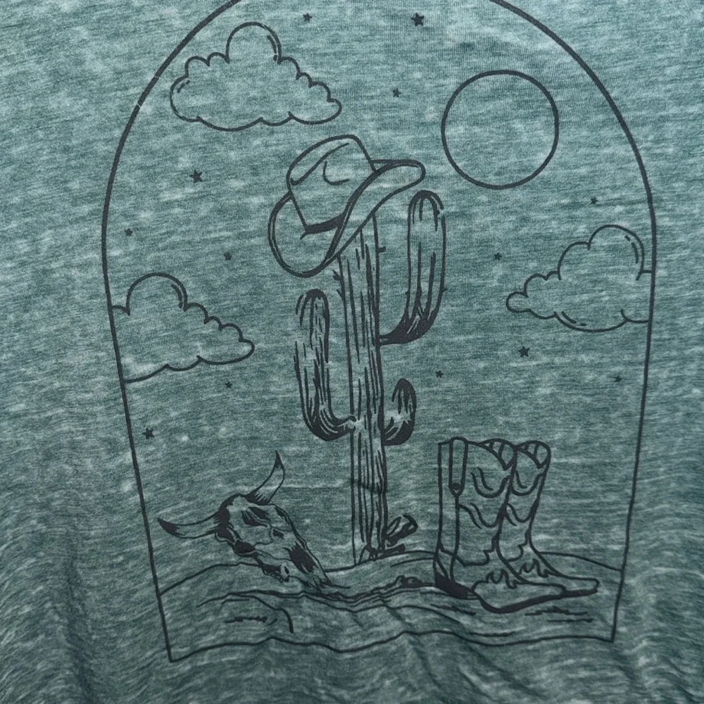 Goodie Two Sleeves -Womens Washed Green Cactus Short Sleeve Cropped Tee size S - Picture 6 of 7